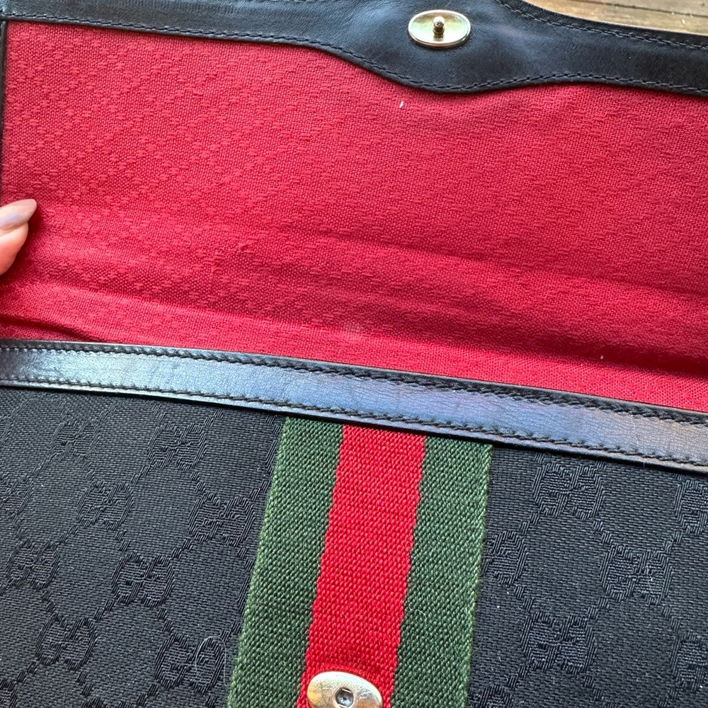 Vintage Gucci Sherry Line black red  GG Canvas Clutch - Picture 9 of 13